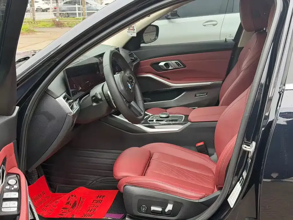 BMW 3 Series 2023 из CN, фото 6