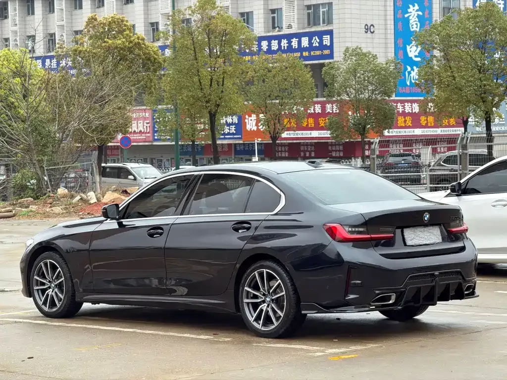 BMW 3 Series 2023 из CN, фото 8
