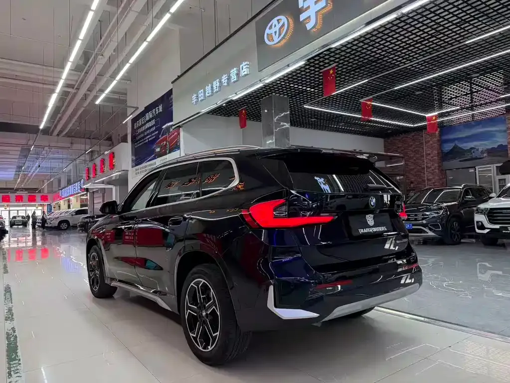 BMW X1 — фото 10