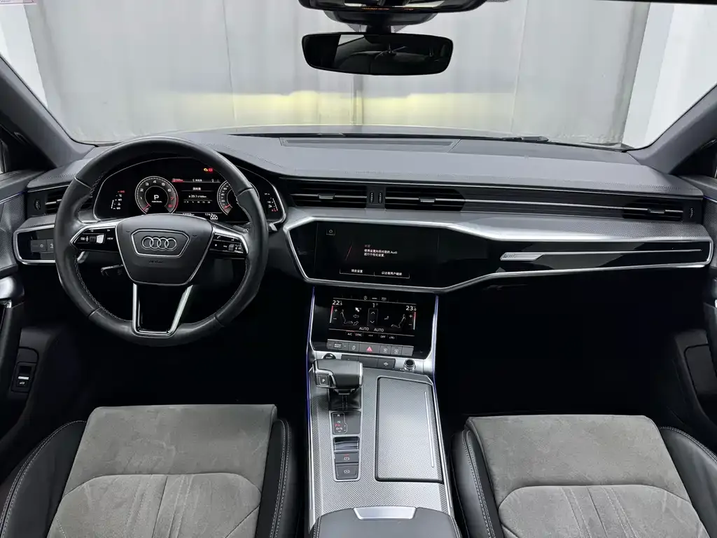 Audi A6L 2022 из CN, фото 2