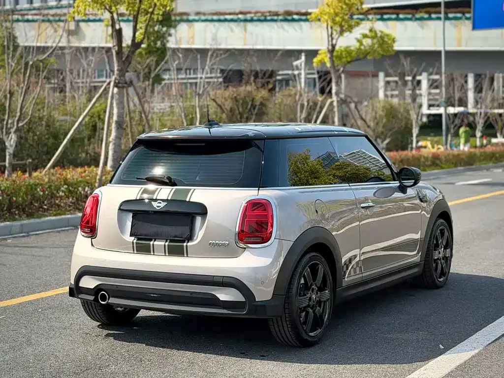 MINI Cooper (3-door) 2024 из CN, фото 8