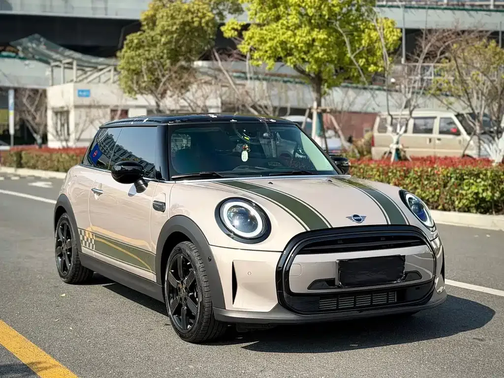 MINI Cooper (3-door) 2024 из CN, фото 6