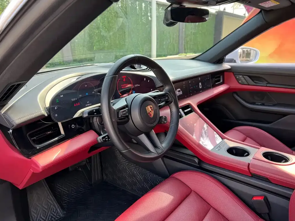 Porsche Taycan 2023 из CN, фото 4