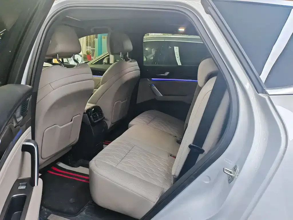BYD Tang New Energy 2025 из CN, фото 5