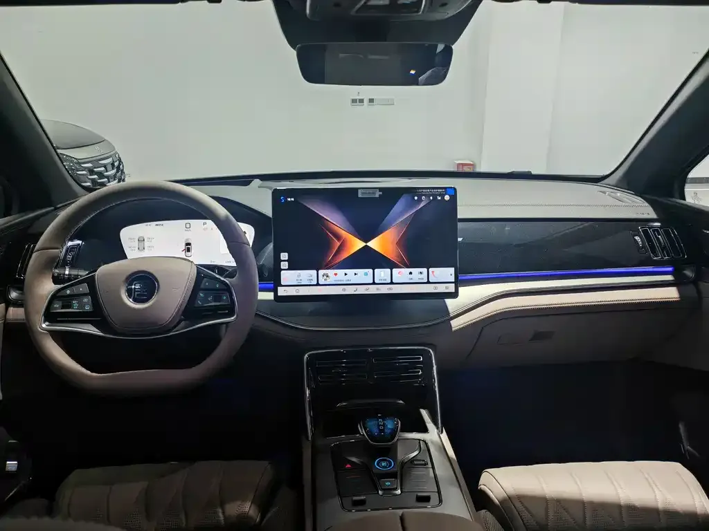 BYD Tang New Energy 2025 из CN, фото 10