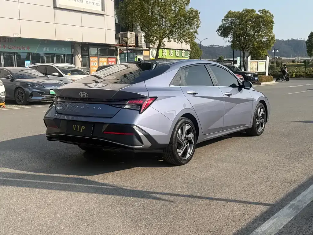 Hyundai Elantra 2025 из CN, фото 10