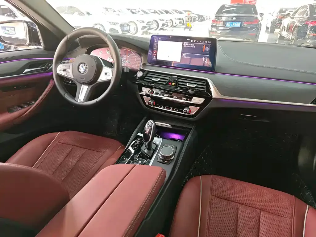 BMW 5 Series — фото 2