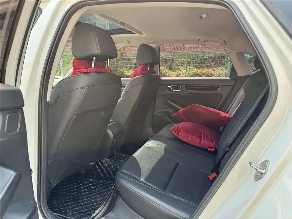 Honda Civic 2023 из CN, фото 8