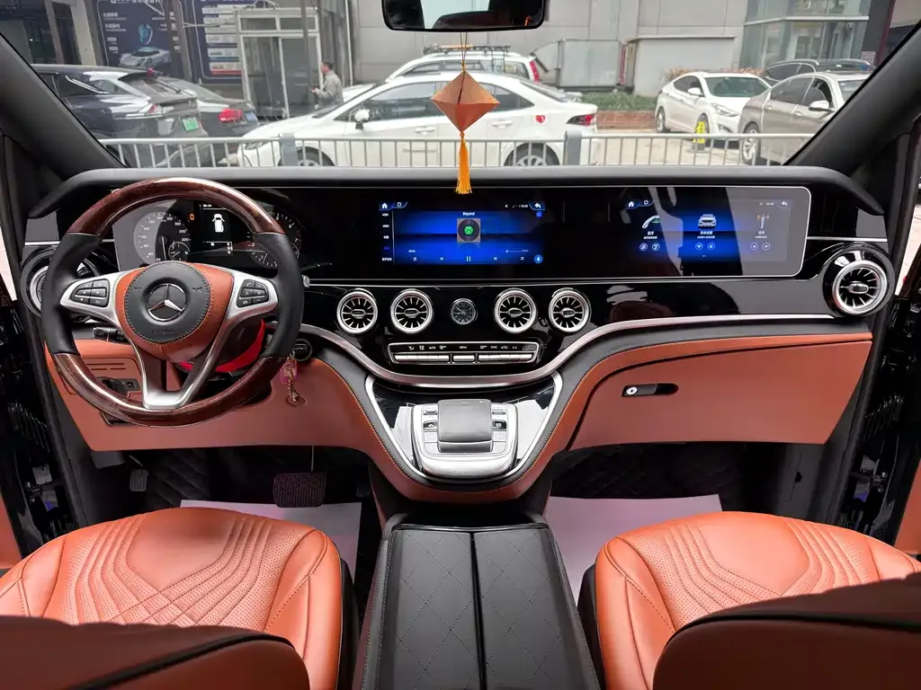 Mercedes-Benz Vito 2023 из CN, фото 3