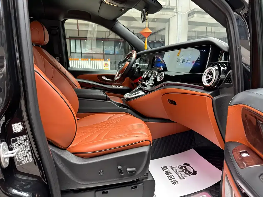 Mercedes-Benz Vito 2023 из CN, фото 7