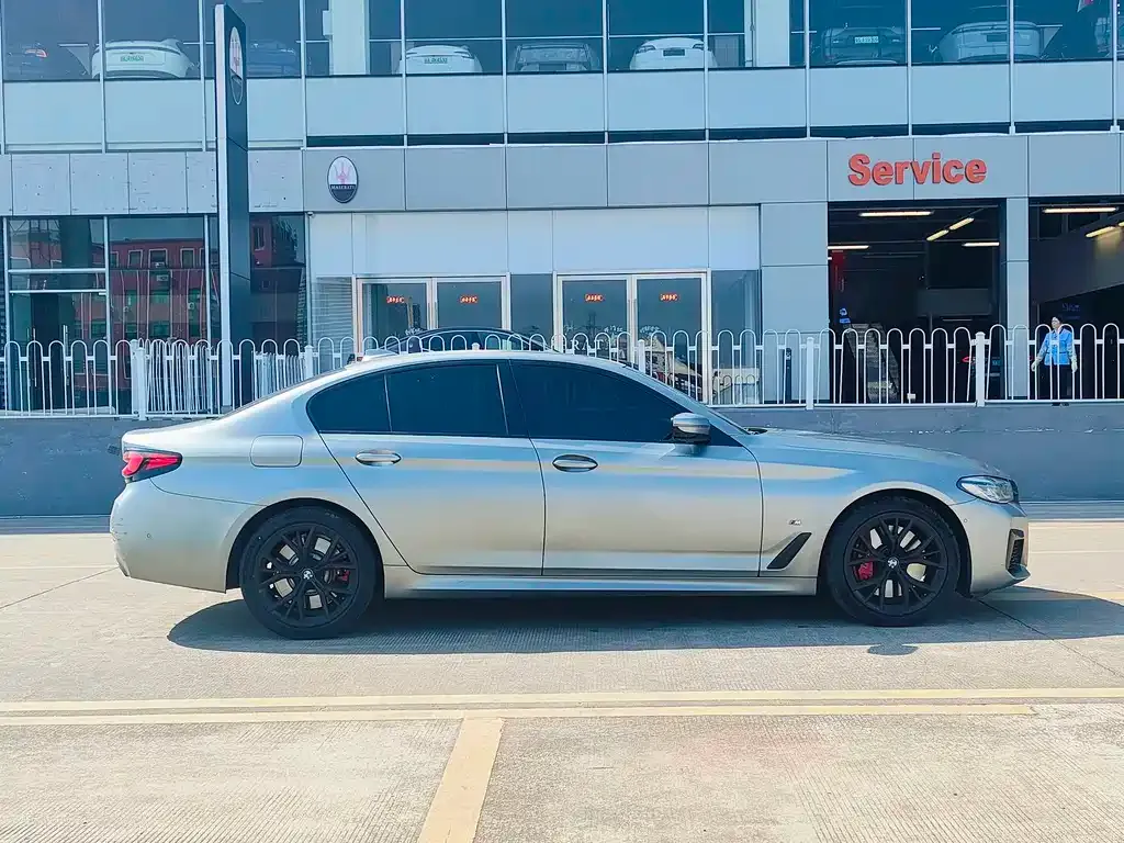 BMW 5 Series (Import) — фото 7