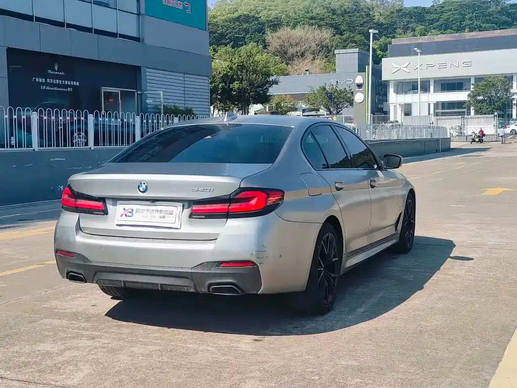 BMW 5 Series (Import) — фото 9