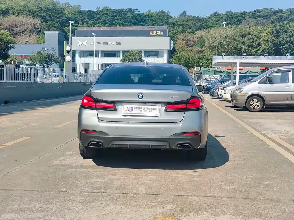 BMW 5 Series (Import) — фото 10
