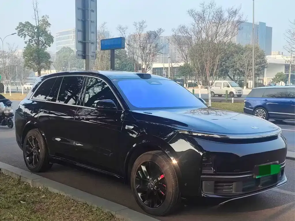 Li Auto L8 2023 из CN, фото 2