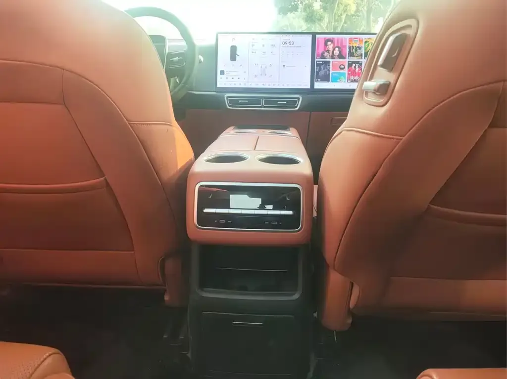 Li Auto L8 2023 из CN, фото 8