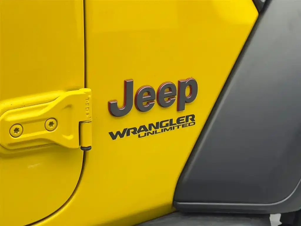 Jeep Wrangler 2021 из CN, фото 2