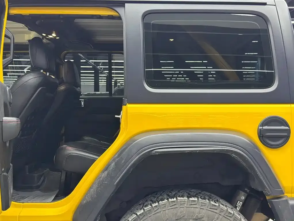 Jeep Wrangler 2021 из CN, фото 4