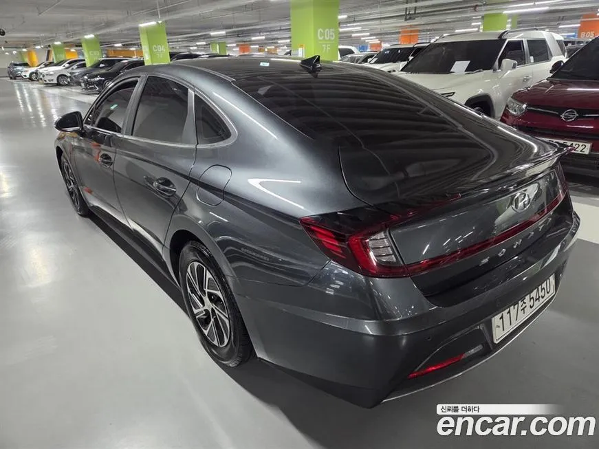 Hyundai Sonata 2022 из KR, фото 8