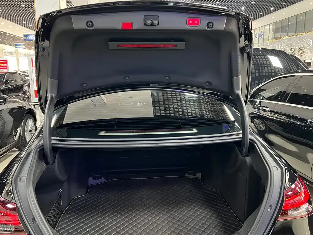 Mercedes-Benz E-Class 2021 из CN, фото 6