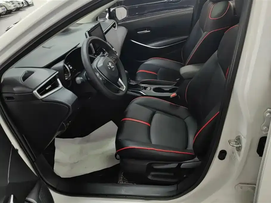 Toyota Corolla 2021 из CN, фото 10