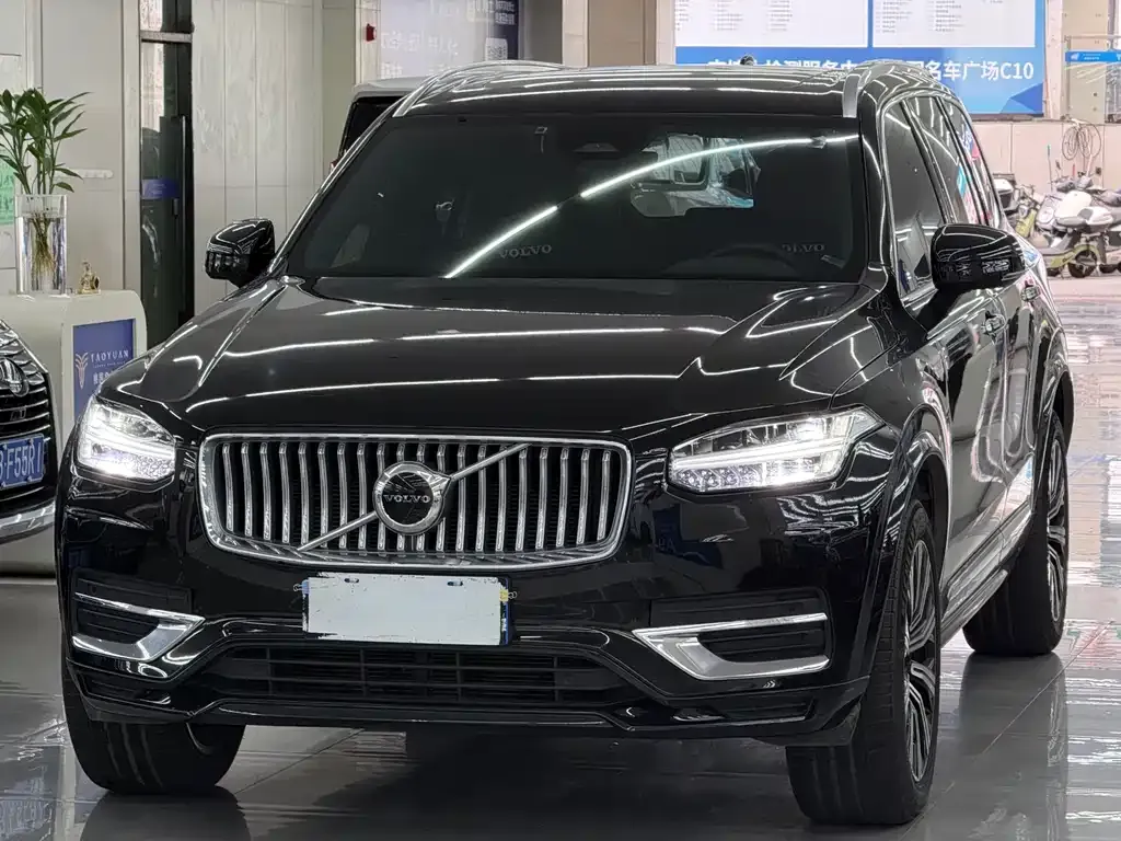 Volvo XC90 2022 из CN, фото 1