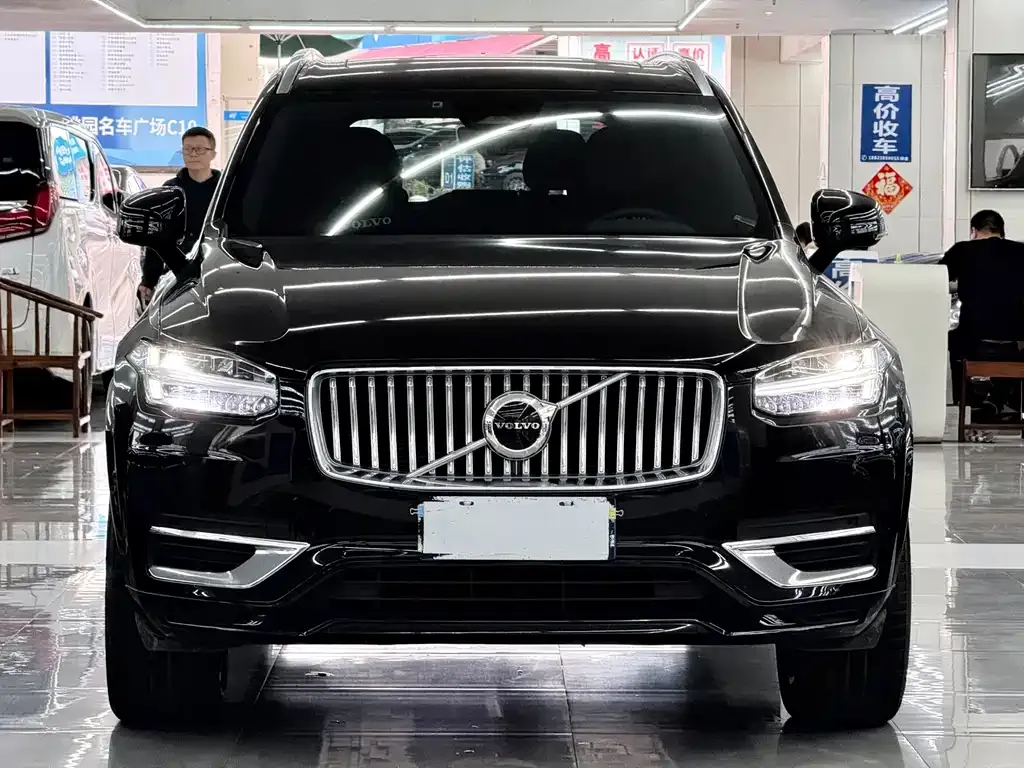 Volvo XC90 2022 из CN, фото 3