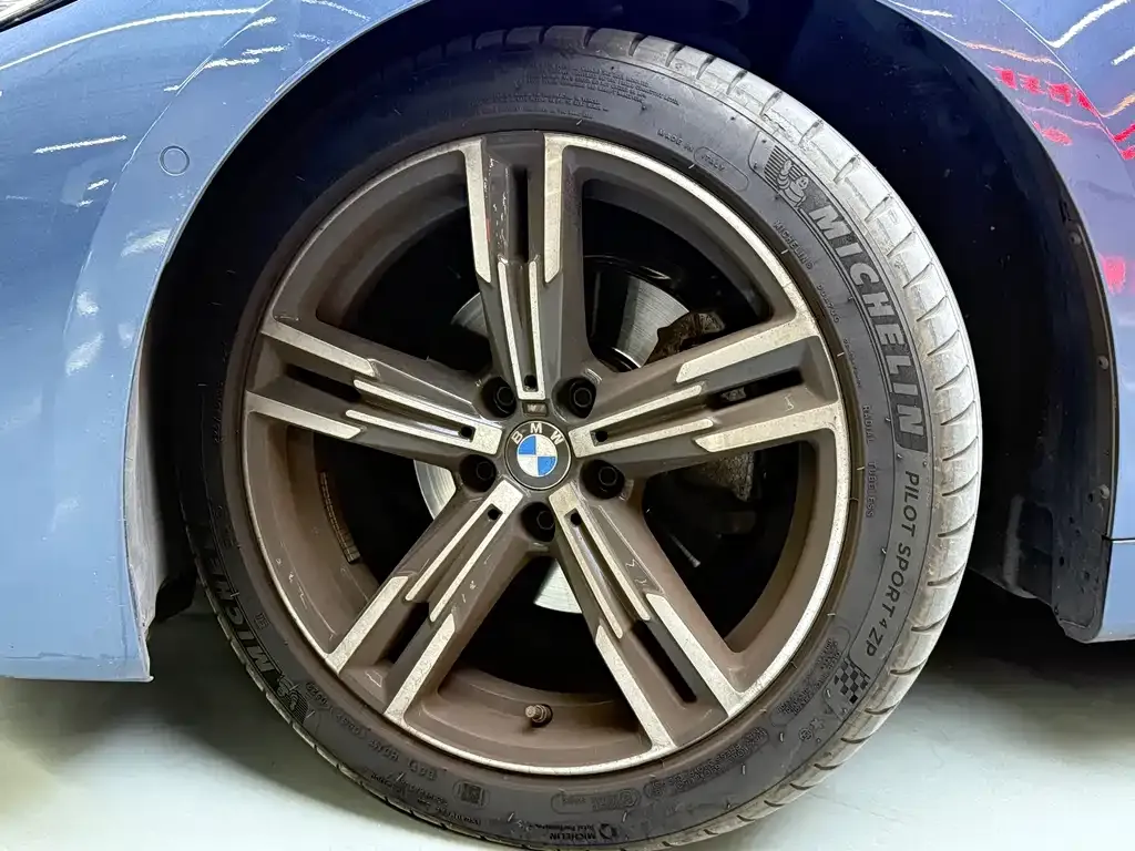 BMW 4 Series 2023 из CN, фото 6