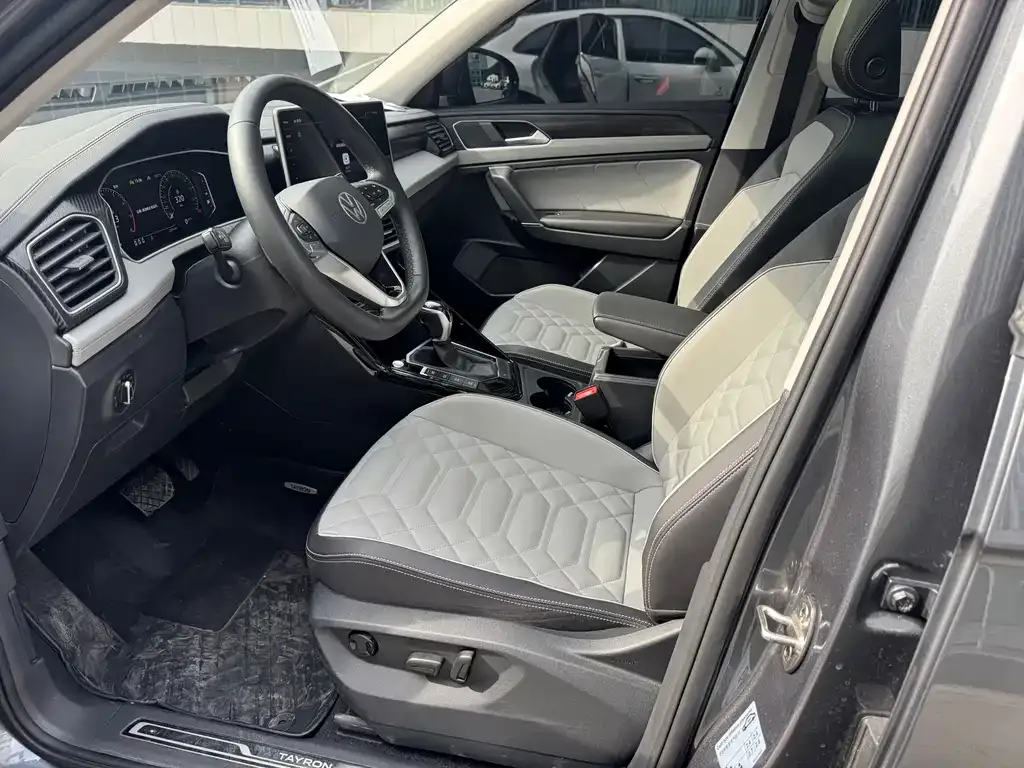 Volkswagen Tayron 2023 из CN, фото 3