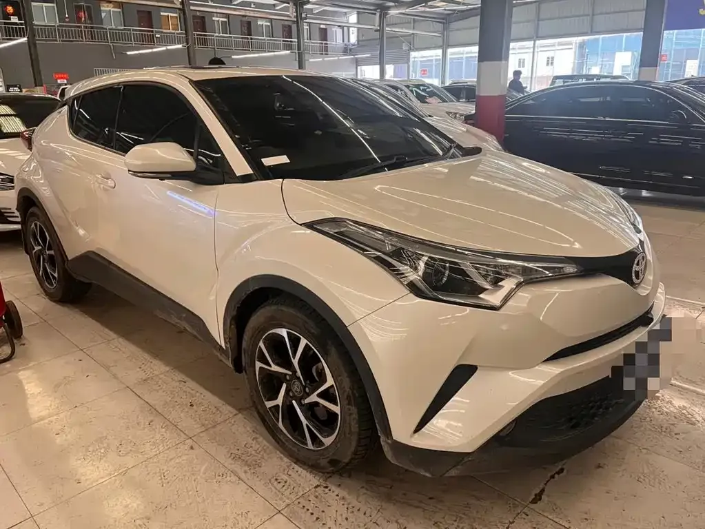 Toyota C-HR 2021 из CN, фото 3