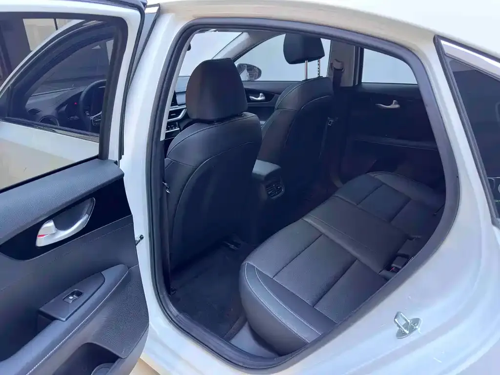 Kia K3 2022 из CN, фото 8