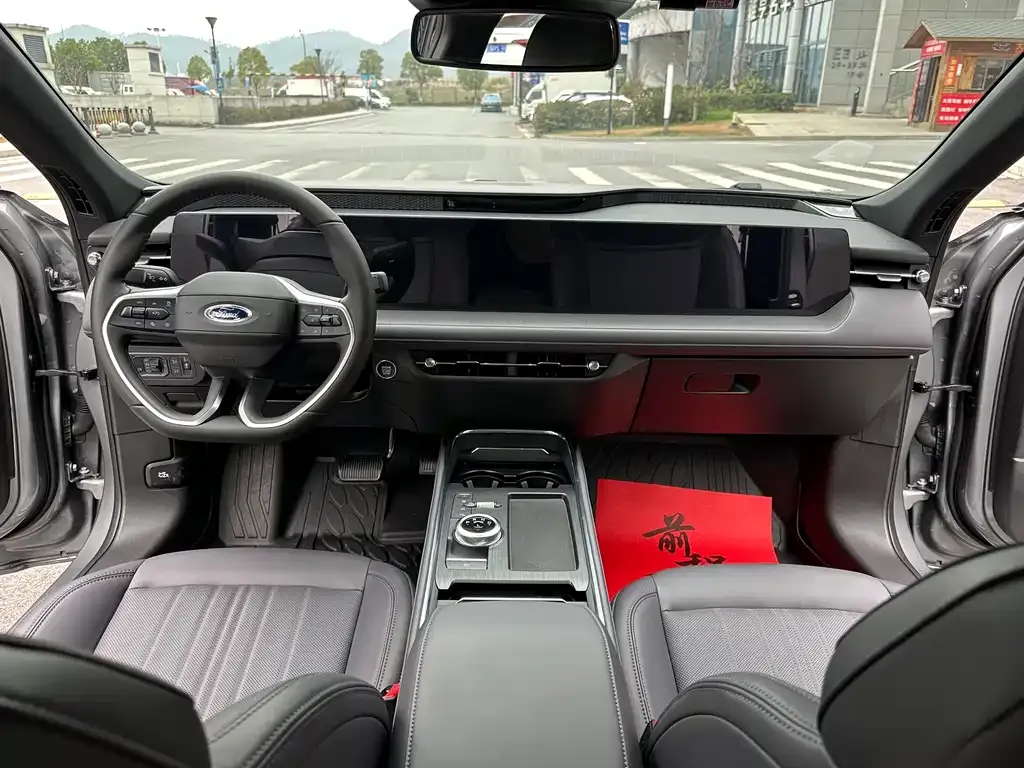 Ford Mondeo 2025 из CN, фото 4