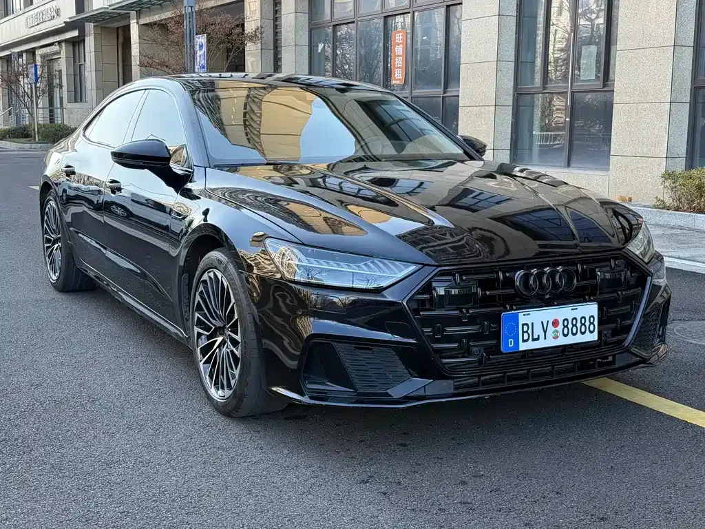 Audi A7L 2024 из CN, фото 8
