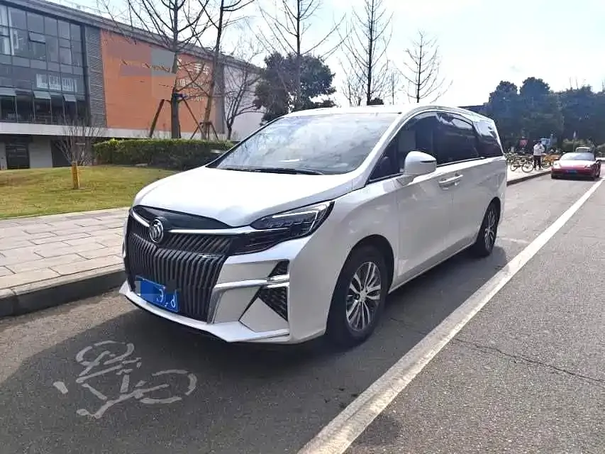 Buick GL8 2021 из CN, фото 1