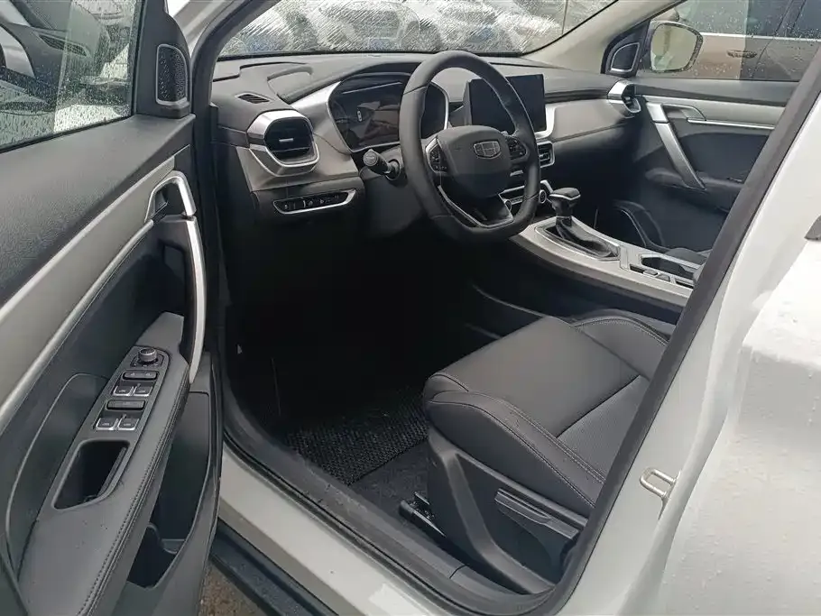 Geely Binyue 2026 из CN, фото 8