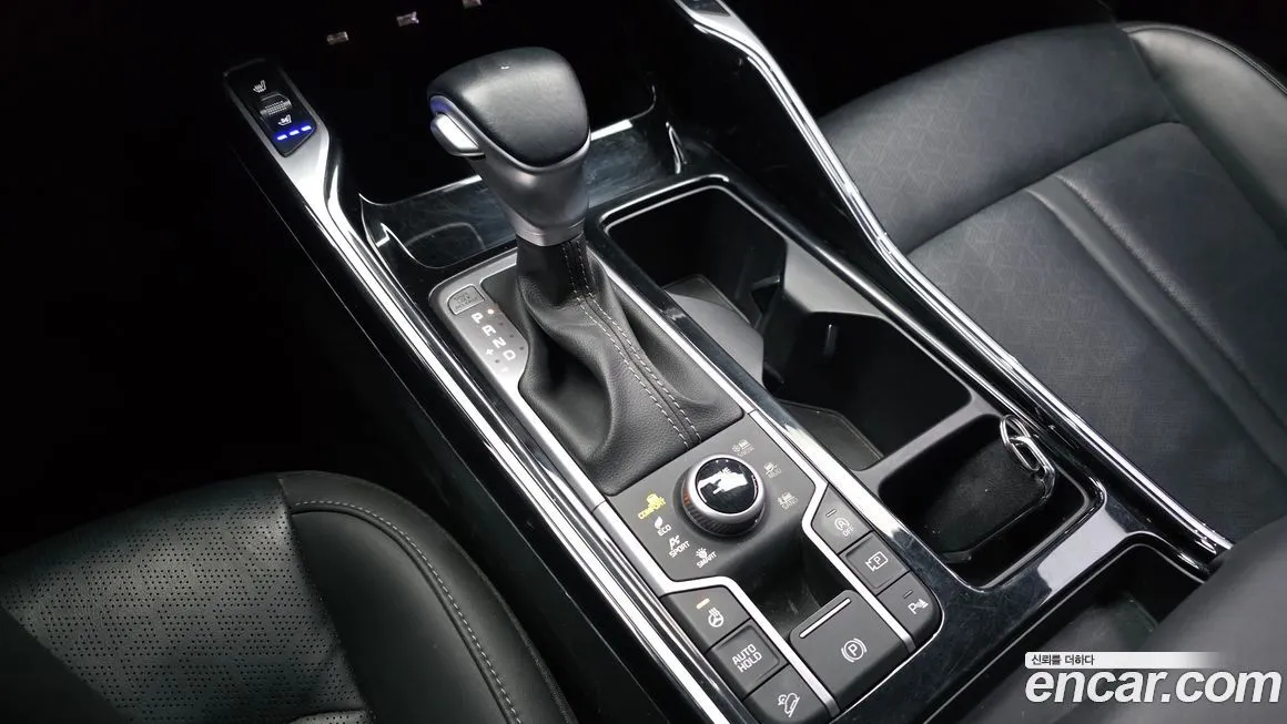 Kia Sorento 2023 из KR, фото 2