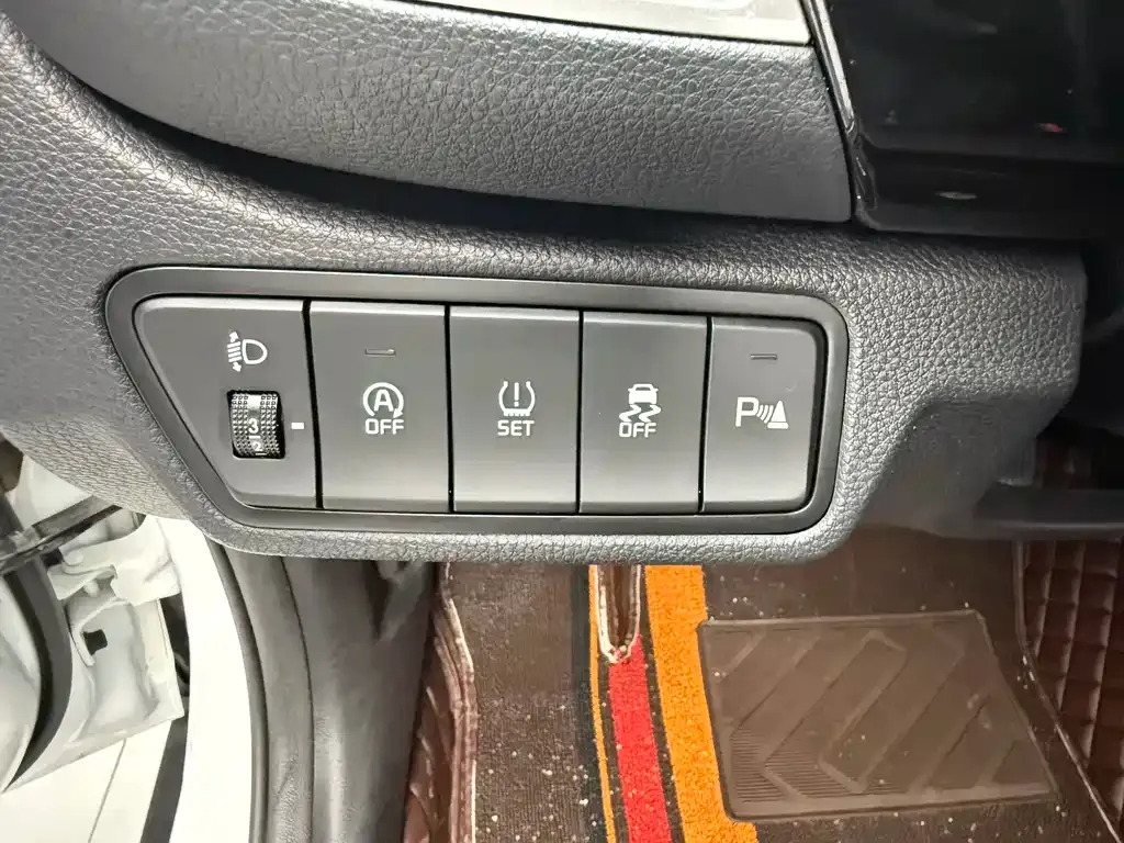 Kia Seltos 2023 из CN, фото 7