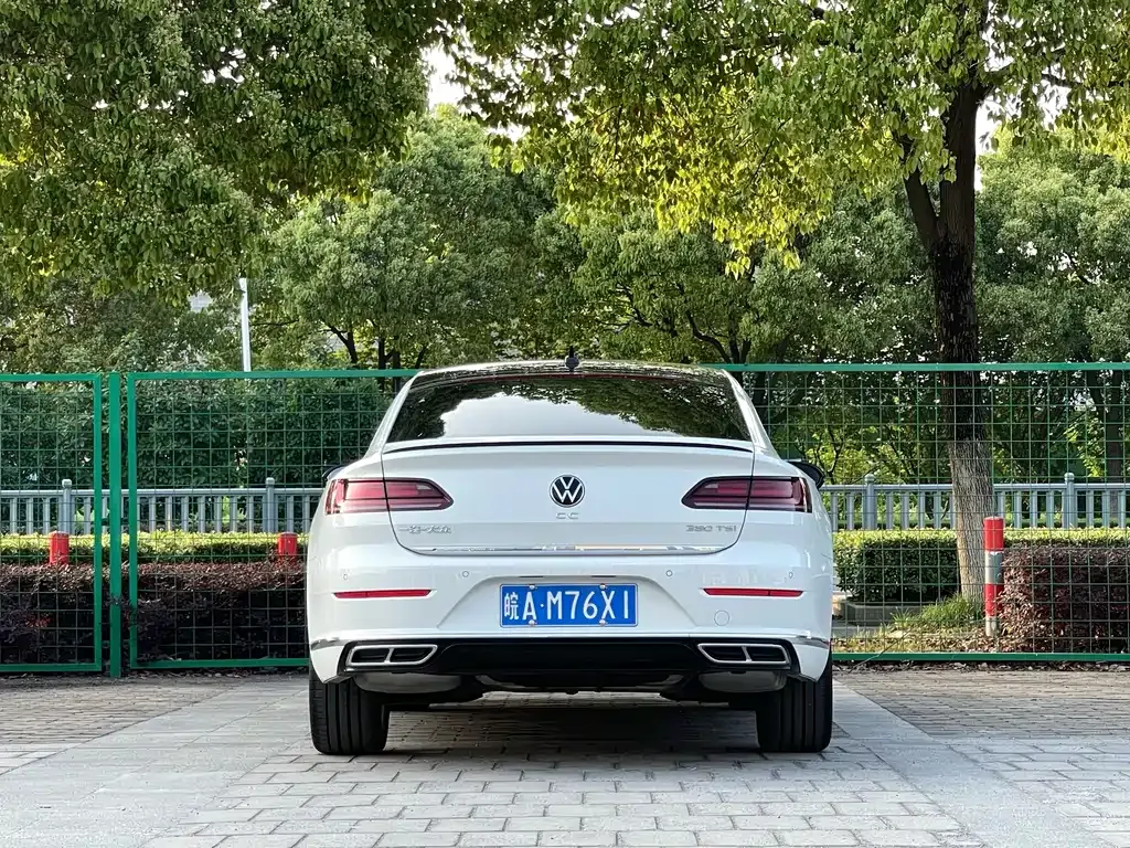 Volkswagen CC 2024 из CN, фото 6