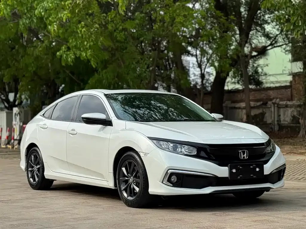 Honda Civic — фото 6