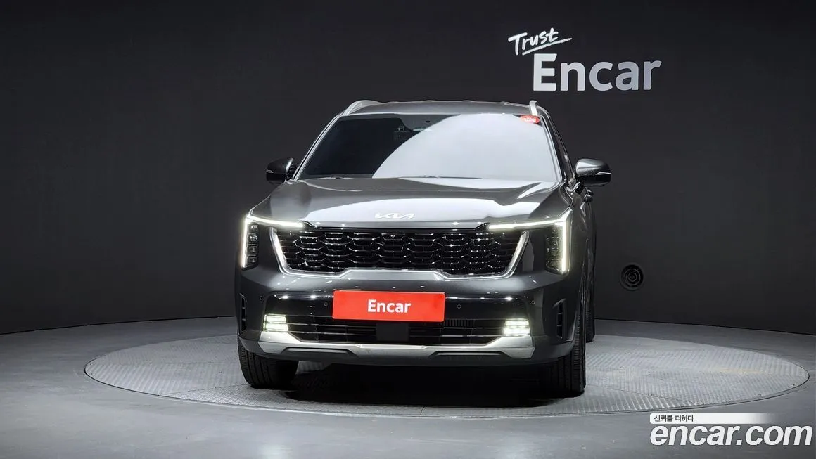 Kia Sorento — фото 5
