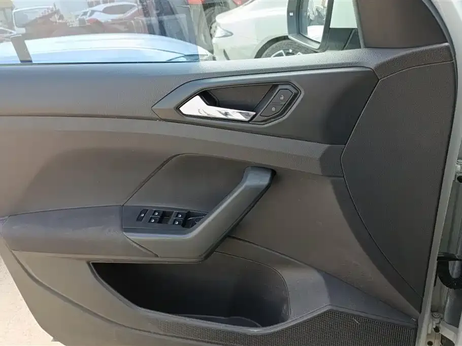 Volkswagen T-Cross 2024 из CN, фото 2