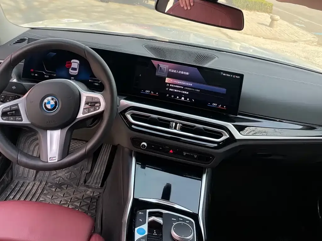 BMW i3 — фото 5