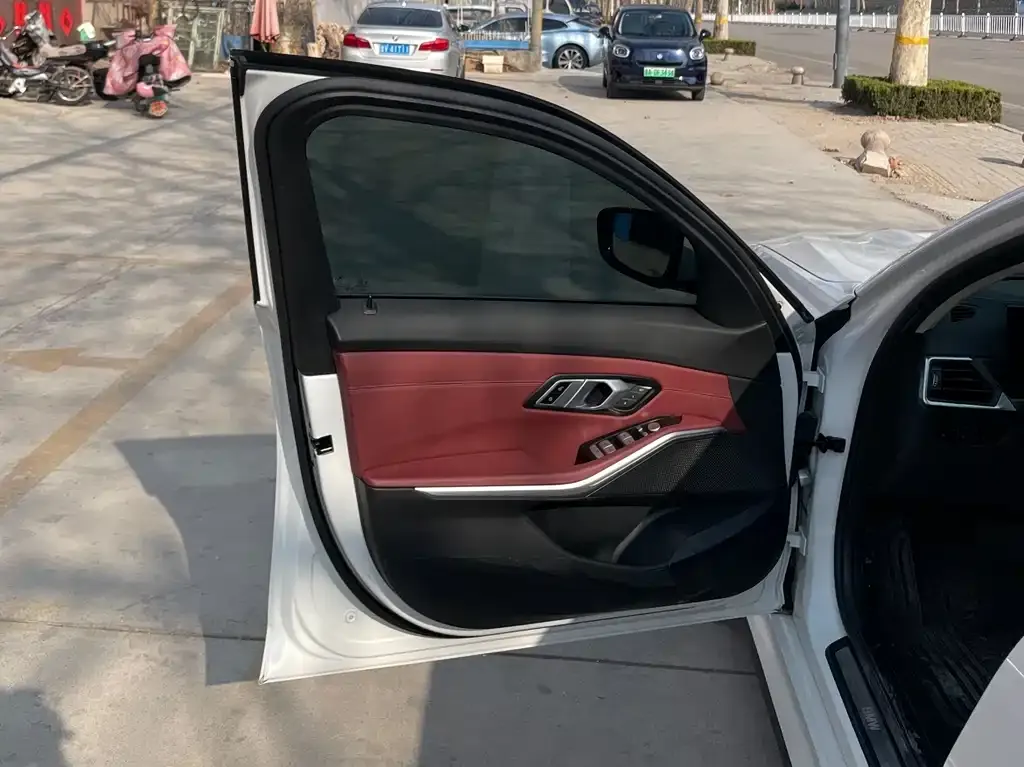 BMW i3 — фото 4