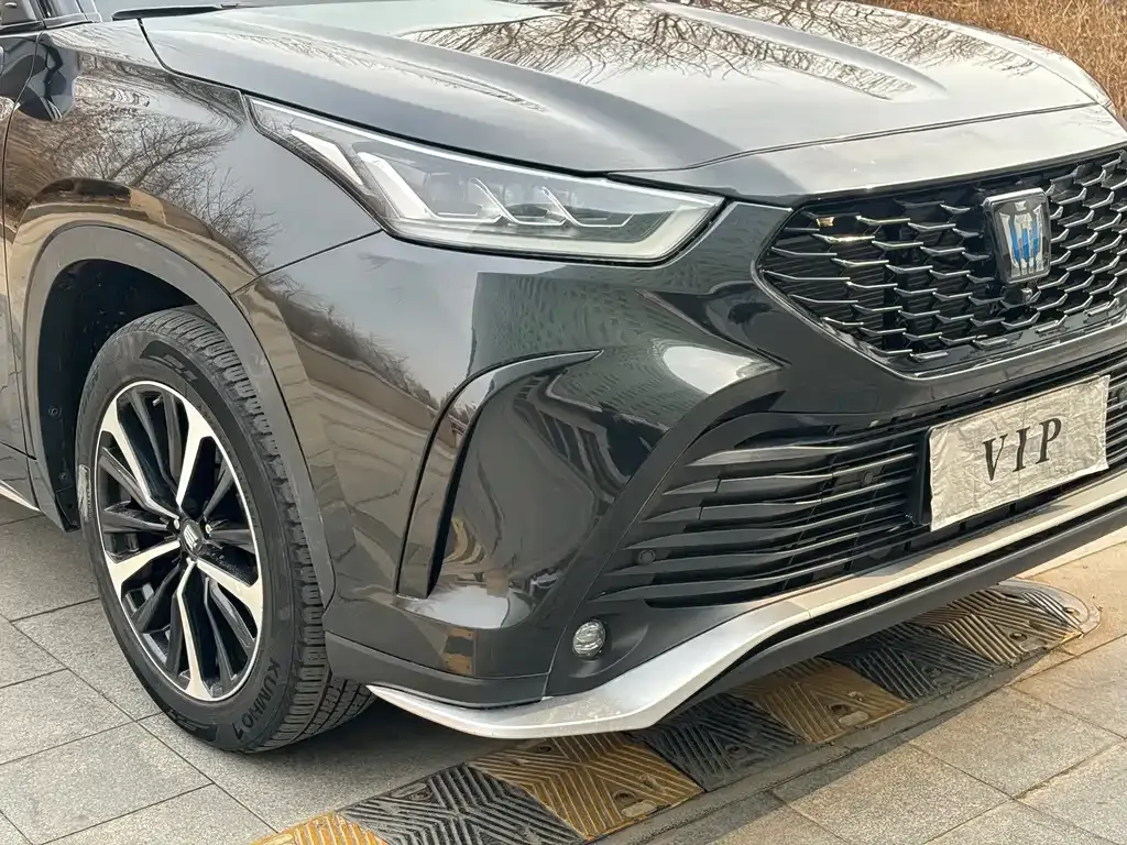 Toyota Crown Kluger 2022 из CN, фото 5