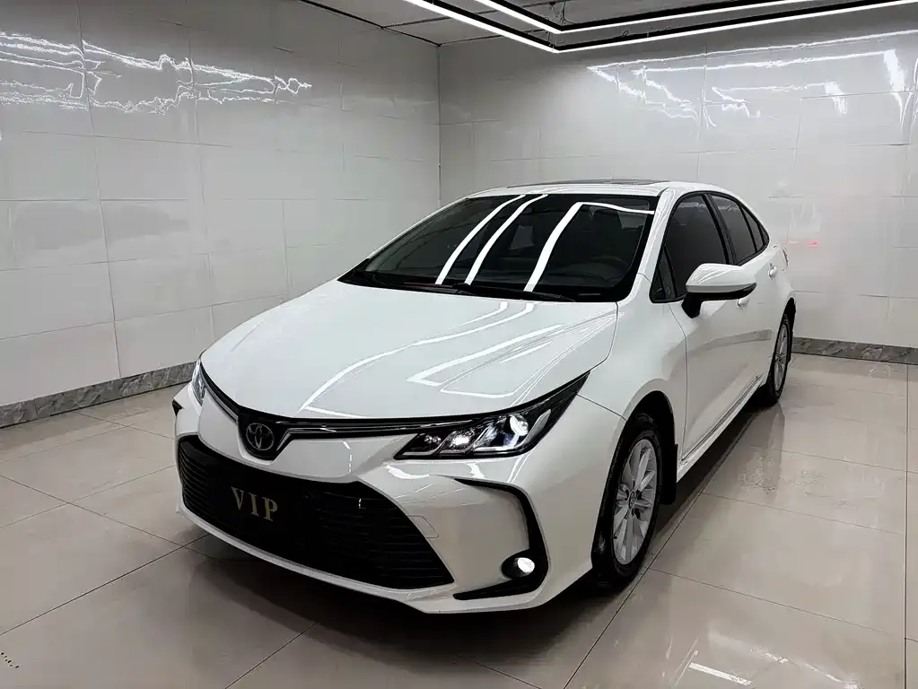 Toyota Corolla 2022 из CN, фото 1