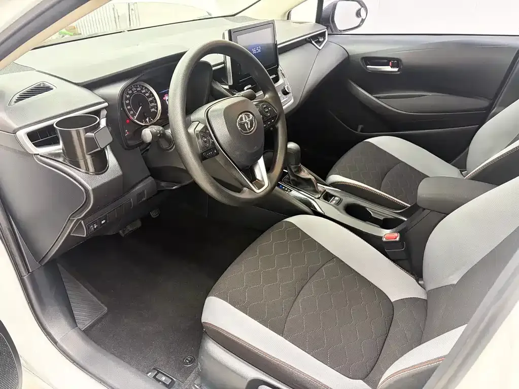 Toyota Corolla 2022 из CN, фото 4