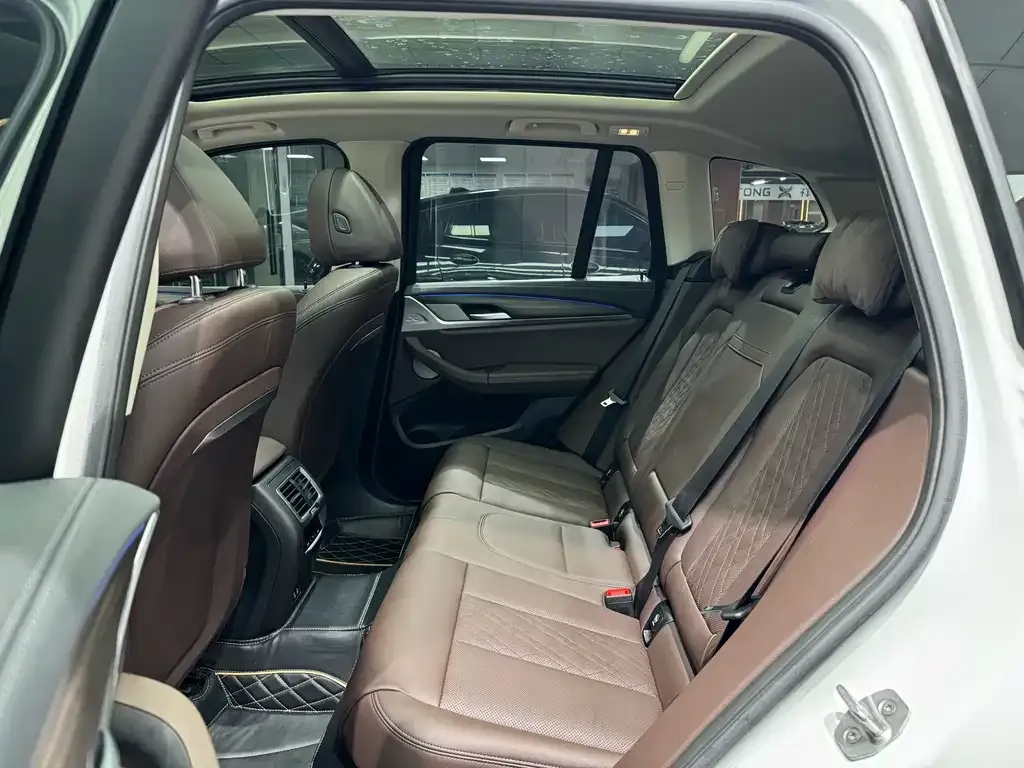 BMW X3 2022 из CN, фото 8
