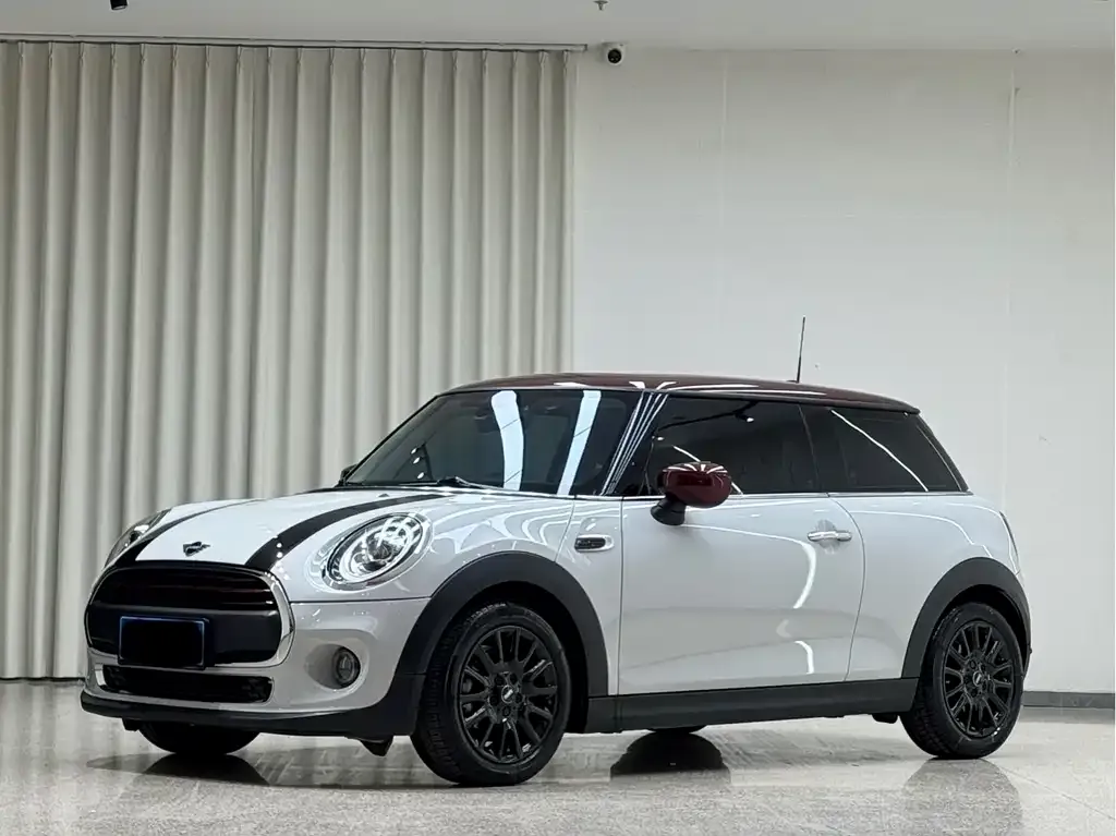 MINI Cooper (3-door) 2021 из CN, фото 1
