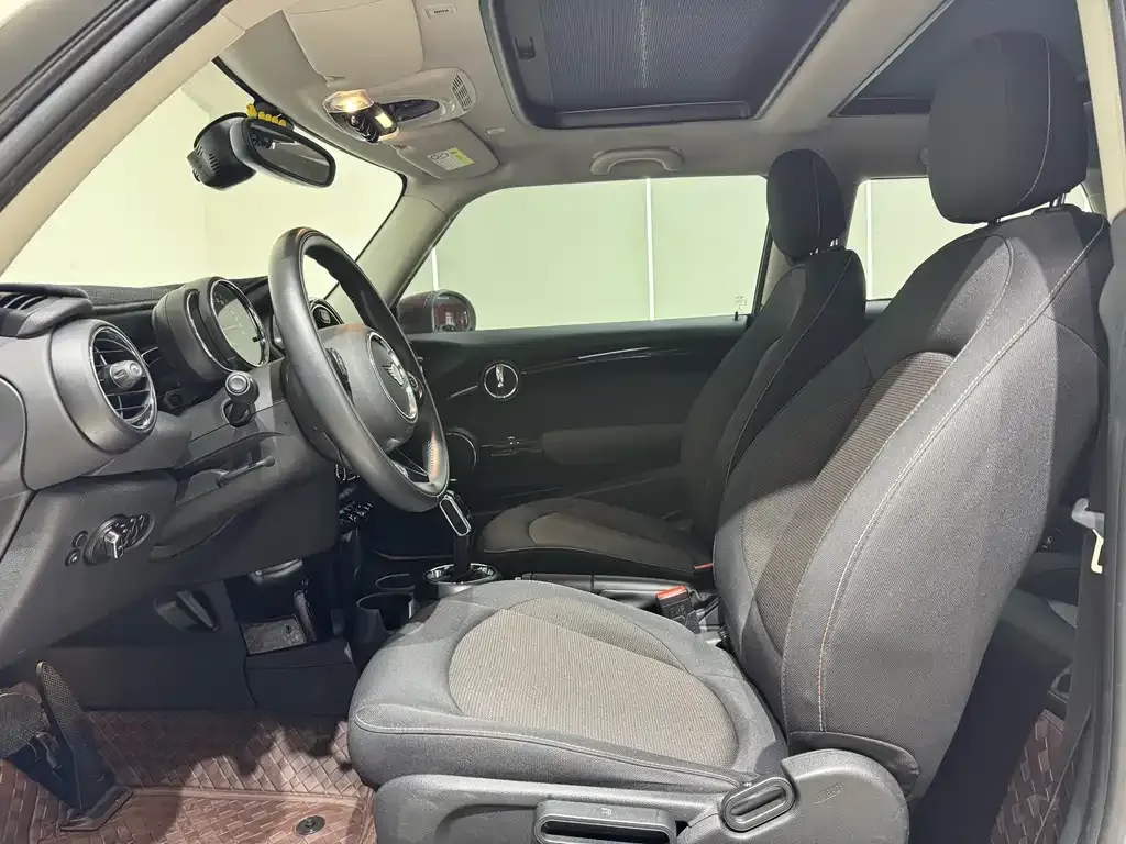 MINI Cooper (3-door) 2021 из CN, фото 10