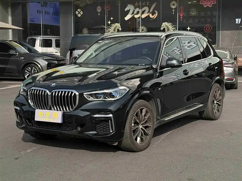 BMW X5 — фото 1