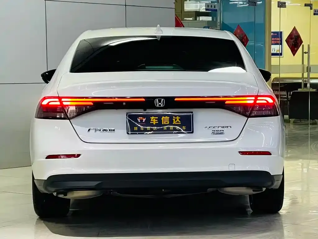 Honda Accord 2023 из CN, фото 6